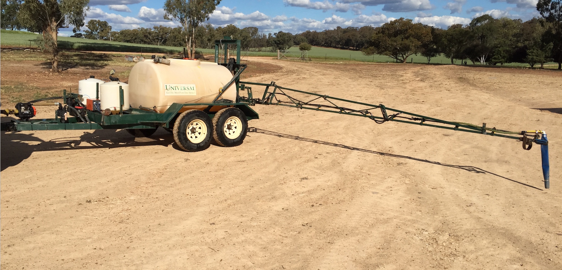 12Mtr Universal 1500Ltr Boom Spray / Sprayer For Sale Machinery